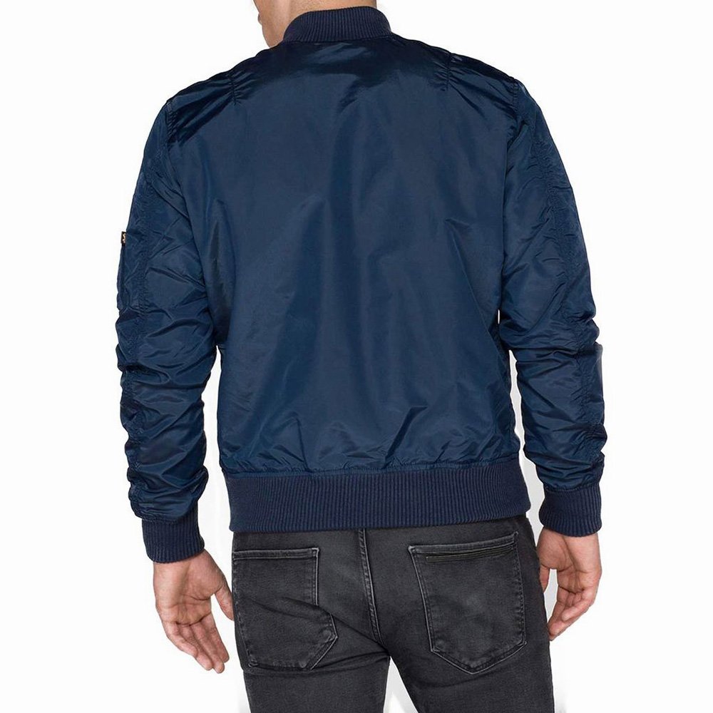 Bomber Jacket – Classic Style with Modern Comfort & Durability